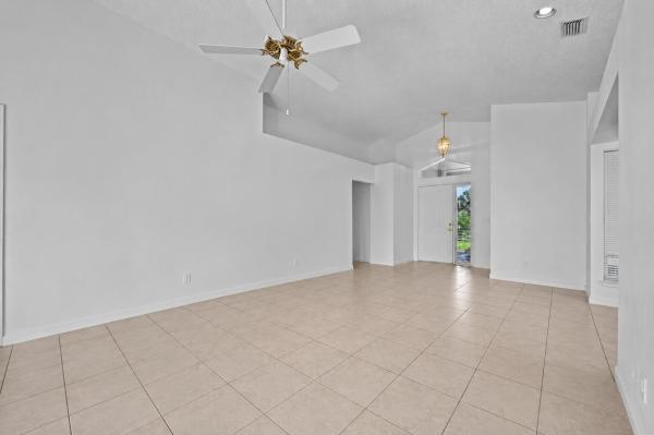 North Palm Beach Heights Of Jupiter, 6397 Garrett St, Jupiter, Florida 33458, image 2