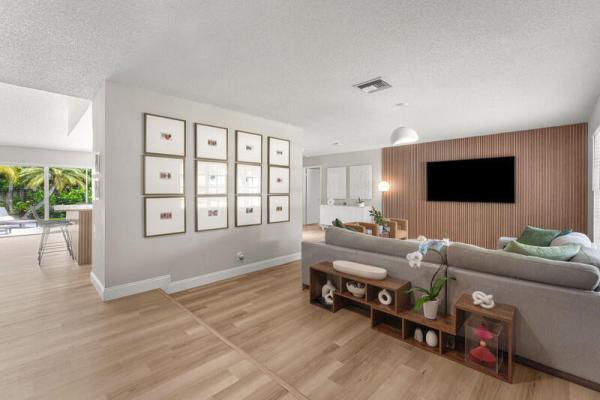 South Shore Of Wellington, 1739 Brae Burn Pl, Wellington, Florida 33414, image 1