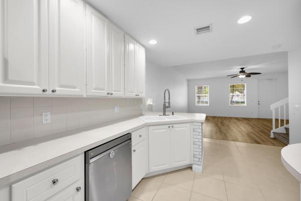 Martinique At Abacoa, 2889 E Community Dr, Jupiter, Florida 33458, image 2