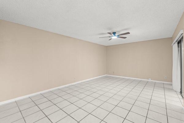 Courtyards, 7633 Courtyard Run W, Boca Raton, Florida 33433, image 2