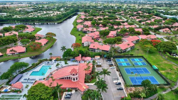 The Lexington Club, 7537 Lexington Club Blvd #B, Delray Beach, Florida 33446, image 3