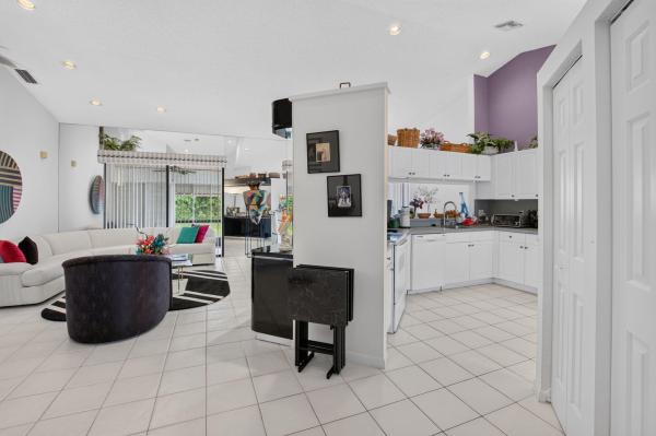 The Lexington Club, 7537 Lexington Club Blvd #B, Delray Beach, Florida 33446, image 2