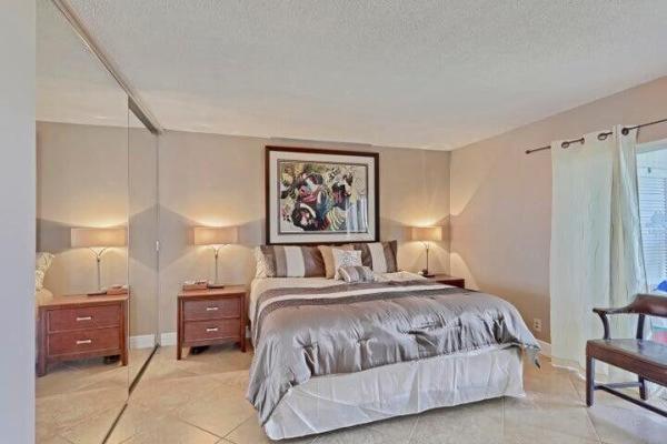 Lake Harbour Towers North, 501 Lake Shore Dr #206, Lake Park, Florida 33403, image 1