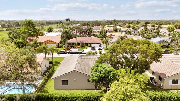Waverly Hundred, 15821 Sedgewyck Cir N, Davie, Florida 33331, image 1