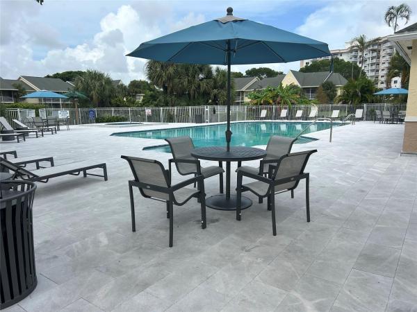 Breezes At Palm-Aire, 2823 N Course Dr #201, Pompano Beach, Florida 33069, image 1