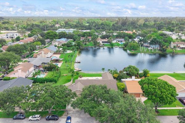 Pine Lake, 10349 SW 49th Mnr, Cooper City, Florida 33328, image 3