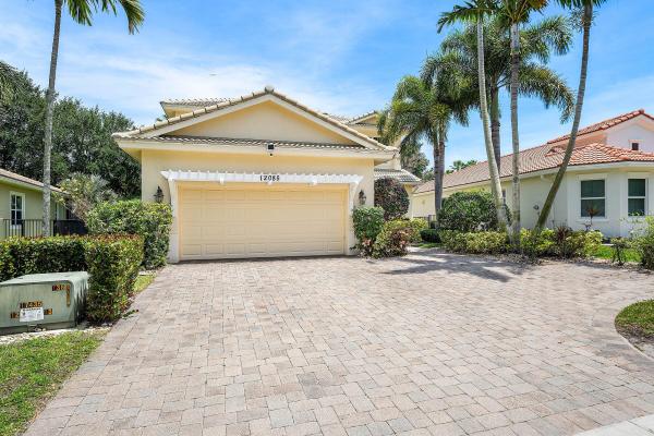 Paloma, 12085 Aviles Cir, Palm Beach Gardens, Florida 33418, image 2