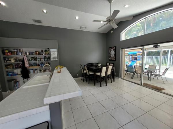 6416 Barton Creek Cir, Lake Worth, Florida 33463, image 2