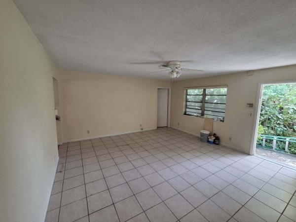 205 SE 7th St #1-2, Dania Beach, Florida 33004, image 2