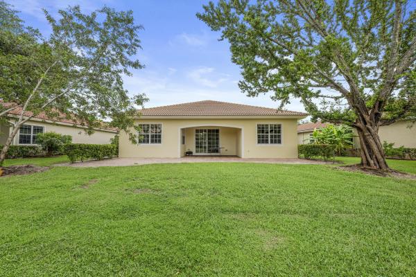 Sagewood, 6752 Osage Cir, Greenacres, Florida 33413, image 2