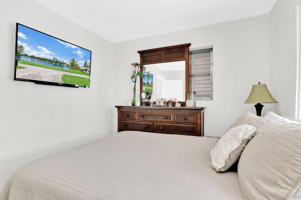 Tamarac Lakes, 1869 NW 46th St, Tamarac, Florida 33309, image 3