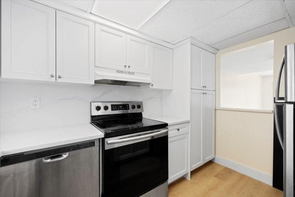 3666 Pinehurst Dr #C, Lake Worth, Florida 33467, image 3