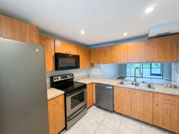 7340 NW 1st St #103, Plantation, Florida 33317, image 3