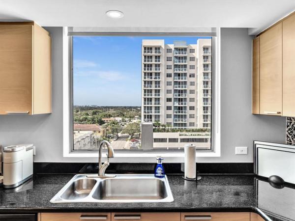 Hollywood Station, 140 S Dixie Hwy #737, Hollywood, Florida 33020, image 1