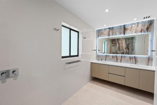 Palm Beach Isles, 1291 Bimini Ln, Riviera Beach, Florida 33404, image 2
