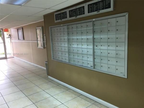 De Soto Park South, 801 Three Islands Blvd #303, Hallandale Beach, Florida 33009, image 1