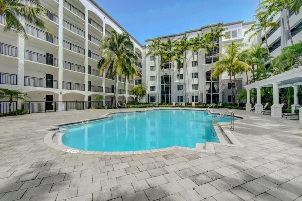 Vizcaya Lakes, 1690 Renaissance Commons Blvd #1224, Boynton Beach, Florida 33426, image 1