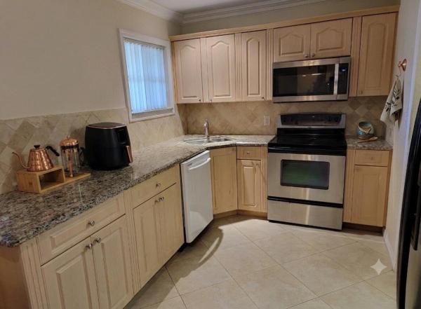 Polo Club Estates, 3464 Tyringham Dr, West Palm Beach, Florida 33406, image 2