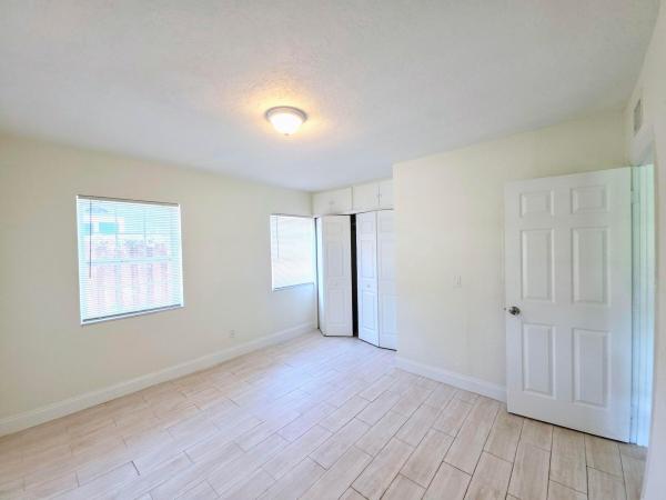 South Middle River, 1220 NE 1st Ave, Fort Lauderdale, Florida 33304, image 2
