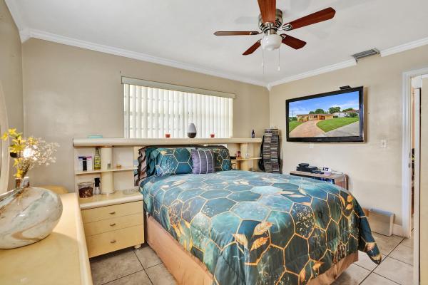 Realsite Estates, 18800 NW 43rd Ave, Miami Gardens, Florida 33055, image 1