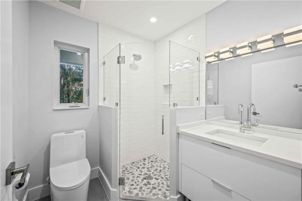 Victoria Park, 828 NE 17th Way #2, Fort Lauderdale, Florida 33304, image 2