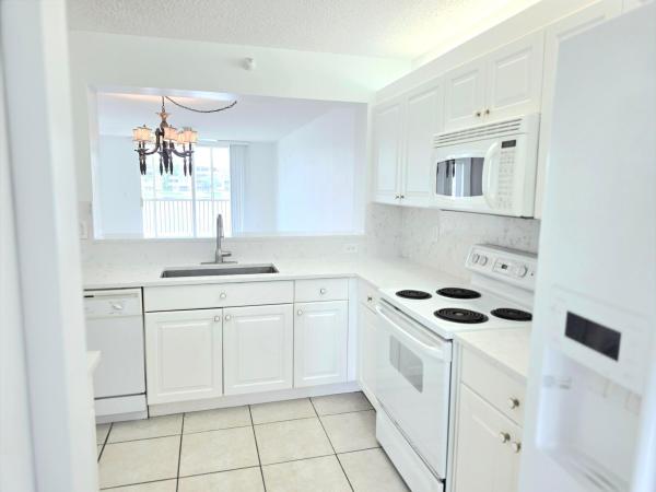 Southampton, 7751 Southampton Ter #201, Tamarac, Florida 33321, image 1