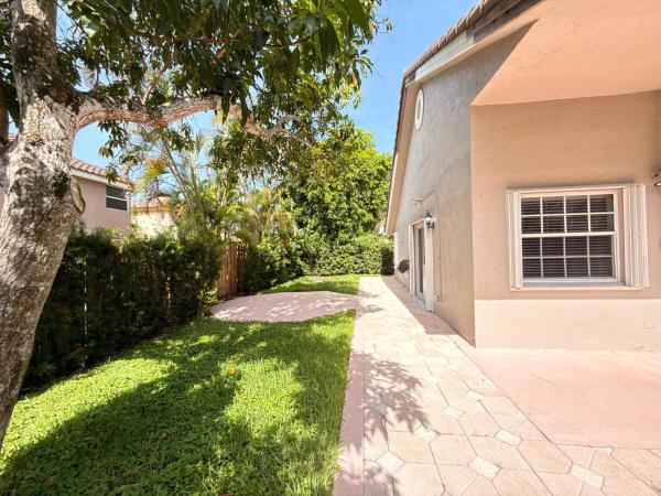 Ventana, 11042 Topeka Pl, Cooper City, Florida 33026, image 1
