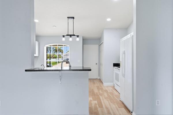 292 SW Pagoda Ter, Port St. Lucie, Florida 34984, image 2