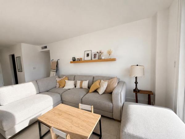 Admirals Port West, 2801 NE 183rd St #1212W, Aventura, Florida 33160, image 3