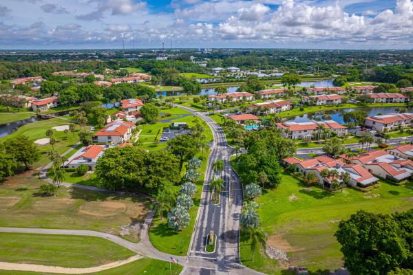 Greens Of Boca Lago, 8008 Eastlake Dr, Boca Raton, Florida 33433, image 2