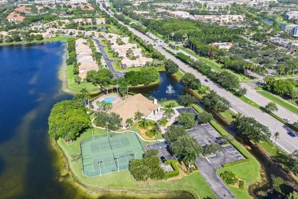 The Estates At Oak Hamlet, 1842 Oak Berry Cir, Wellington, Florida 33414, image 1