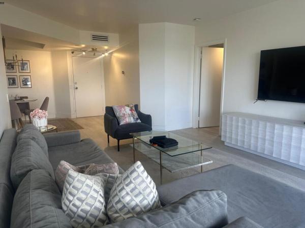 Harborside At The Waterways, 3640 Yacht Club Dr #1403, Aventura, Florida 33180, image 2