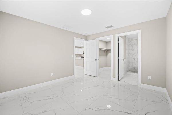 909 20th N, Fort Pierce, Florida 34950, image 2