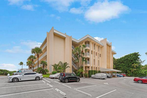 Gulfstream Shores, 3851 N Ocean Blvd #4030, Gulf Stream, Florida 33483, image 2