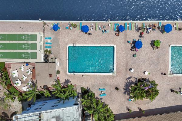 Seagate Of Gulfstream, 2000 S Federal Hwy #307, Boynton Beach, Florida 33435, image 1