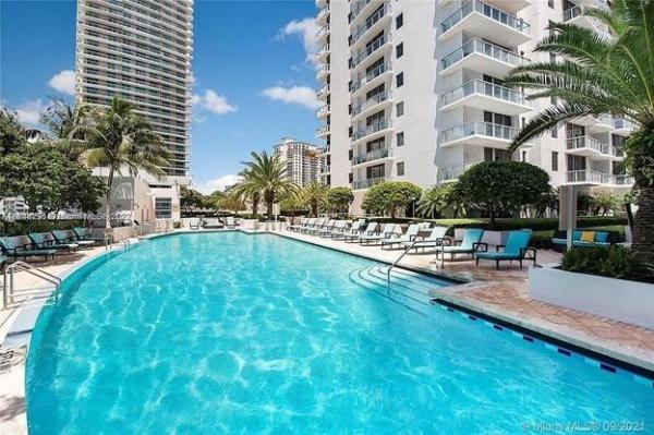 1060 Tower, 1060 Brickell Ave #1617, Miami, Florida 33131, image 1