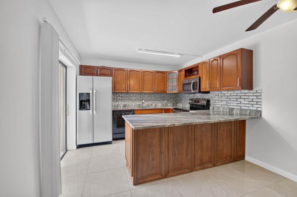 2887 SW 22nd Cir #49B, Delray Beach, Florida 33445, image 3
