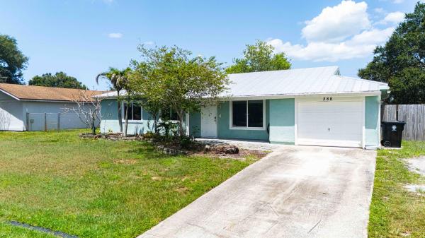 286 SW Kentwood Rd, Port St. Lucie, Florida 34953, image 3