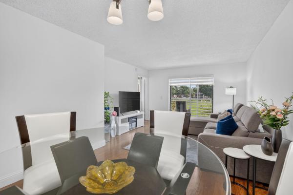 Sunrise Lakes 4, 2793 NW 104th Ave #203, Sunrise, Florida 33322, image 1