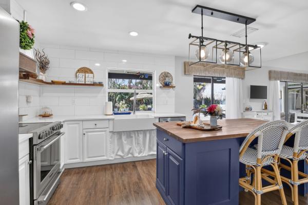 Jacaranda Lakes, 9680 NW 10th Ct, Plantation, Florida 33322, image 1