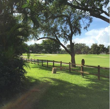 Villas Central, 10740 S Golfview Dr, Pembroke Pines, Florida 33026, image 2