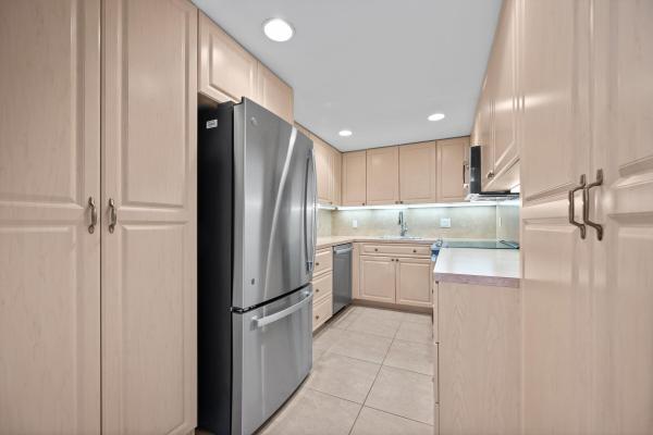 Carlyle House, 2773 S Ocean Blvd #4160, Palm Beach, Florida 33480, image 2