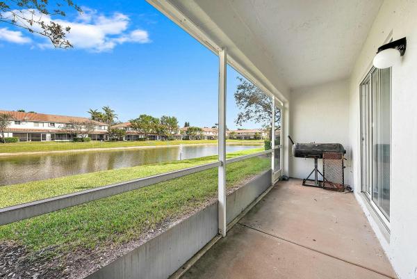 Turtle Cay, 6606 Sandy Bank Ter, Riviera Beach, Florida 33407, image 2