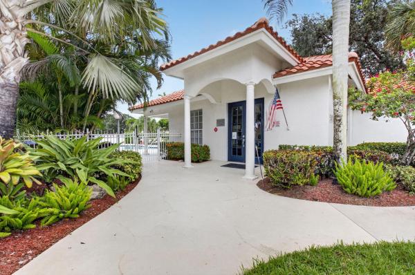 Brookside At Indian Spring, 5207 Brookview Dr, Boynton Beach, Florida 33437, image 2