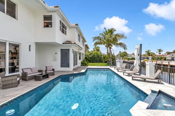 Coral Key Villas, 4921 NE 28th Ave, Lighthouse Point, Florida 33064, image 3