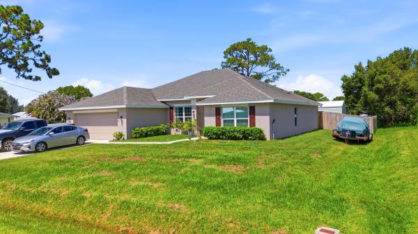 Indian River Estates, 5513 Myrtle Dr, Fort Pierce, Florida 34982, image 2