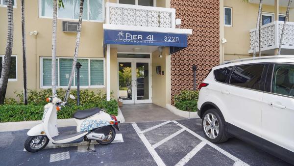 Pier 41, 3220 Bayview Dr #202, Fort Lauderdale, Florida 33306, image 1