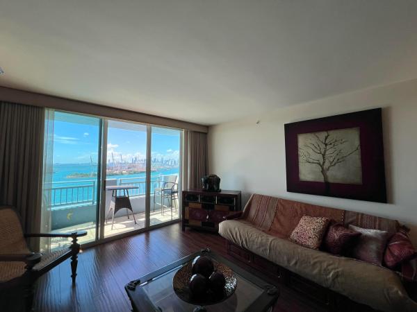 Yacht Club At Portofino, 90 Alton Rd #2110, Miami Beach, Florida 33139, image 2