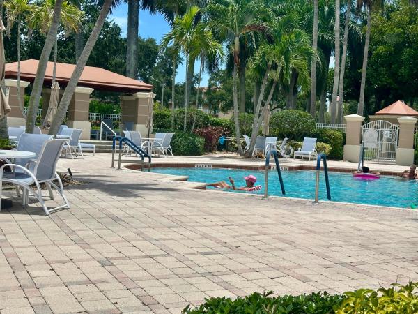 Crystal Pointe At Coral Lakes, 12418 Crystal Pointe Dr #102, Boynton Beach, Florida 33437, image 3