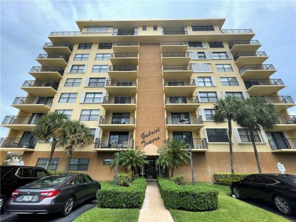 Gabriel Towers, 801 N Ocean Blvd #202, Pompano Beach, Florida 33062, image 2